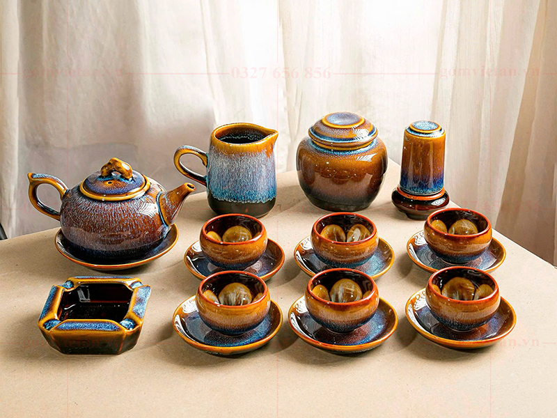 Bộ ấm chén hỏa biến